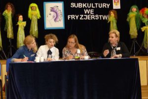 II EDYCJA MIĘDZYSZKOLNEGO PODLASKIEGO KONKURSU FRYZJERSKIEGO „STYLIZACJA KOBIETY PODLASIA – SUBKULTURY WE FRYZJERSTWIE” JUŻ ZA NAMI
