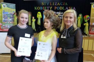 II EDYCJA MIĘDZYSZKOLNEGO PODLASKIEGO KONKURSU FRYZJERSKIEGO „STYLIZACJA KOBIETY PODLASIA – SUBKULTURY WE FRYZJERSTWIE” JUŻ ZA NAMI